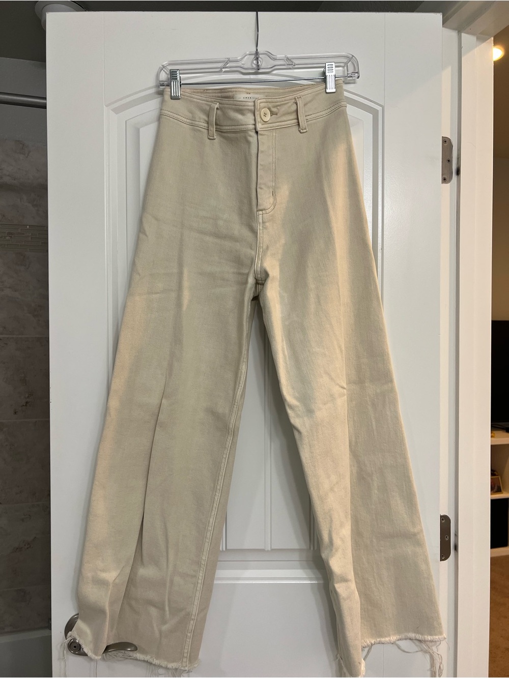 American Threads Cream Wide-Leg Jeans